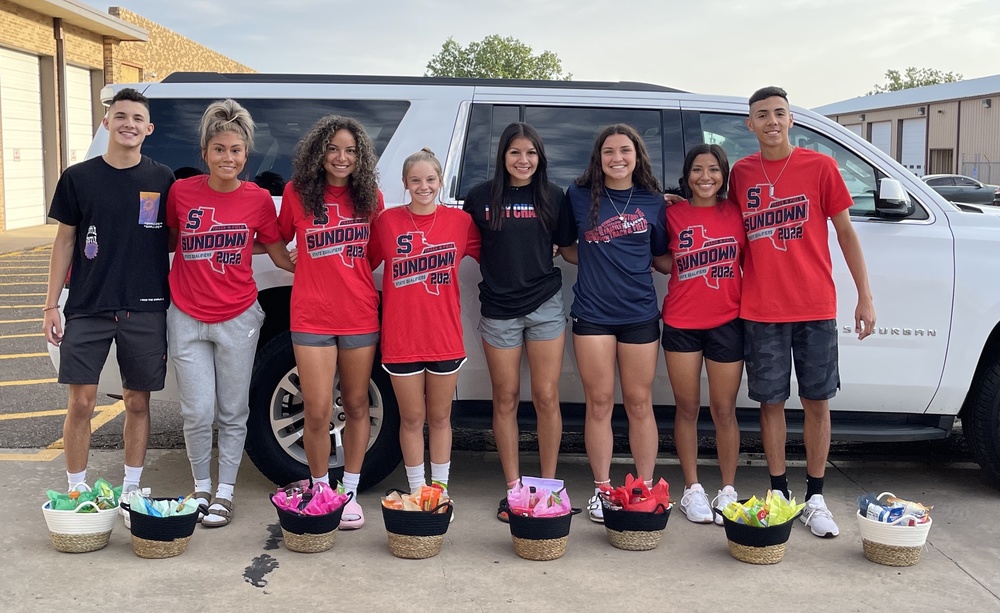 Track Athletes Compete in Austin for State
