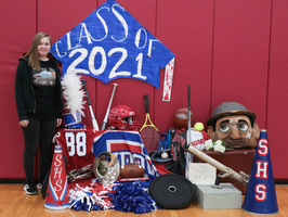 Senior Spotlight - Felicia Flake