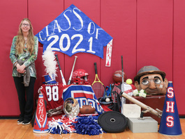 Senior Spotlight - Alexis Raby