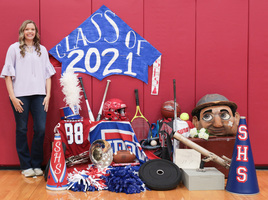 Senior Spotlight - Mckenzie Lee